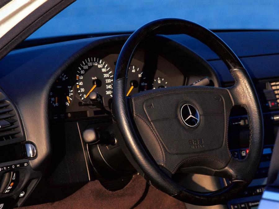  Mercedes-Benz S-Class 1991 года  (фото 18 из 69)